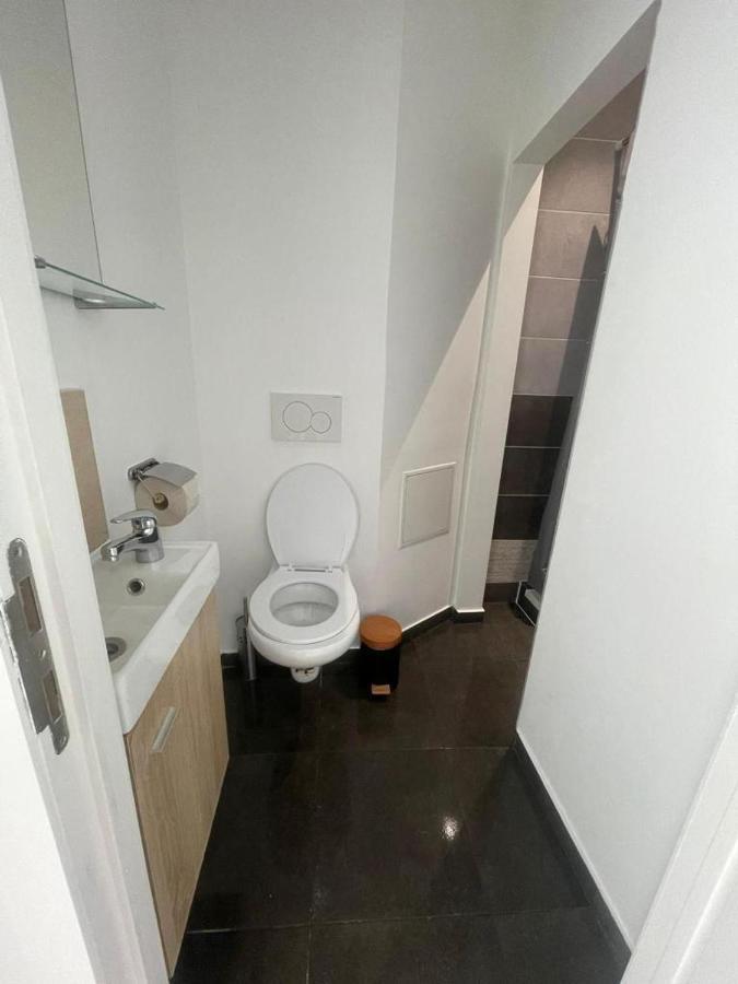 Schaerbeek Room 1 Bruxelles Eksteriør billede